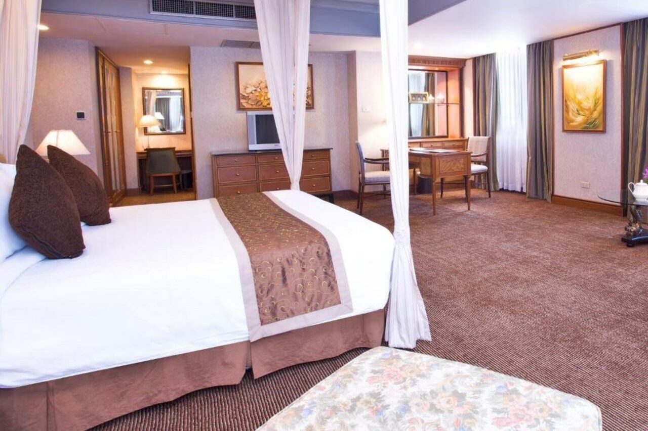 Royal President Bangkok Hotel Exterior photo